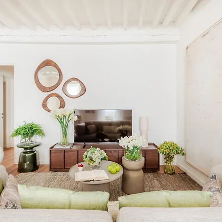 Apartment Letizia Mirror *